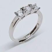 Anello trilogy in argento con zirconi