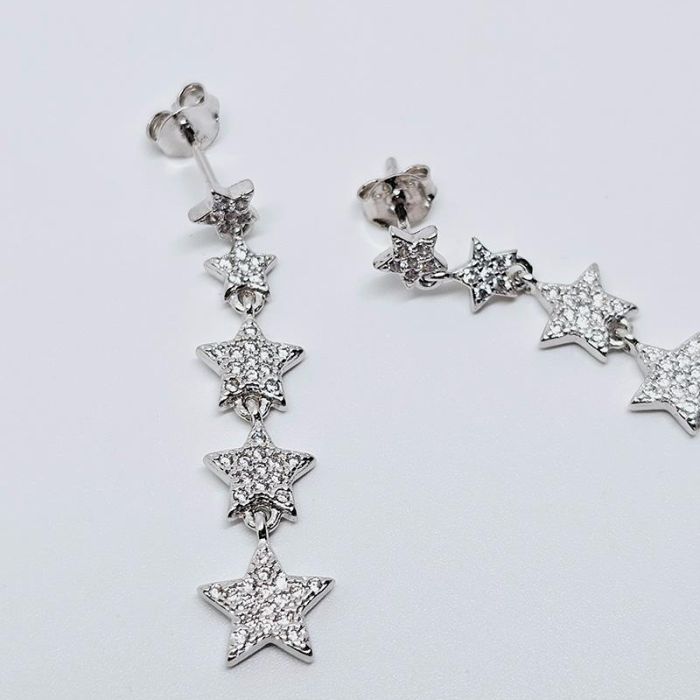 Orecchini in argento pendenti con stelle