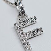 Collana in argento 925% con iniziale “F”
