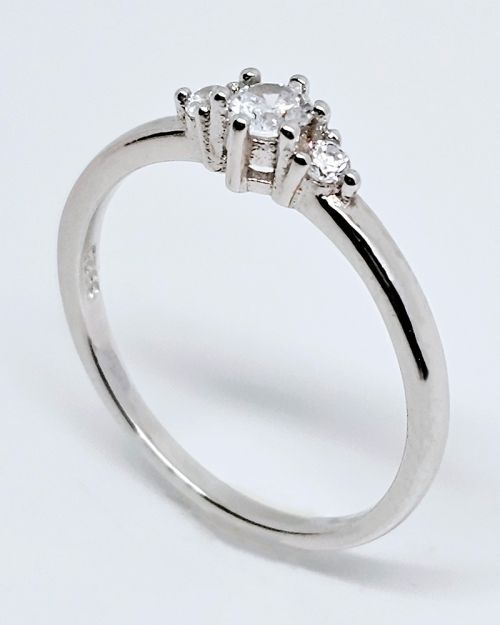 Anello trilogy in argento 925% con zirconi a scalare