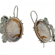 Orecchini pendenti con cammeo in argento 925%